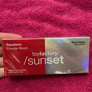 Toy factory Sunset Squalane powder Blush Palette brand new